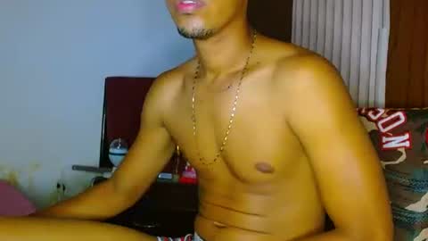 andreswj bigcock20 online show from October 5, 10:14 pm