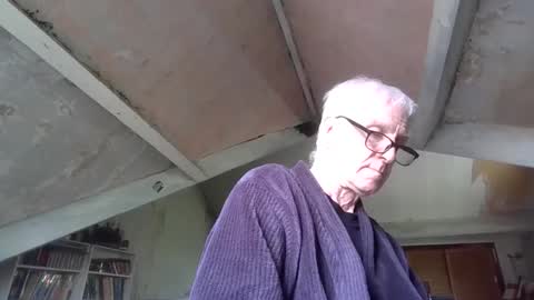 Andrew online show from April 28, 10:20 am