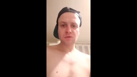 andrew3356577 online show from January 11, 12:48 am