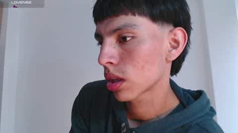 Andrew Courtz online show from December 19, 7:44 pm