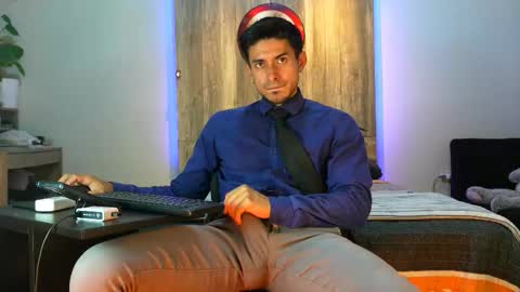 Andrew online show from February 15, 6:52 am