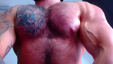 Snapshot of andrew_holden__ chatting on January 23, 10:54 pm andrew_holden__ online show from January 23, 10:54 pm