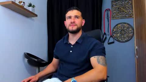 Andrew Diaz online show from January 18, 6:04 am