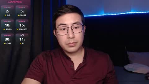 andrewmhilton_ online show from March 1, 6:24 am