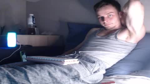 andrian_sweety online show from April 18, 7:04 pm