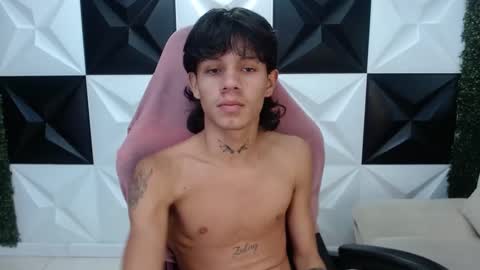 andy_dan1 online show from December 14, 2:10 pm