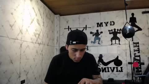 Snapshot of andyjoy_ chatting on October 21, 11:24 am Andy Joy online show from October 21, 11:24 am