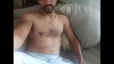 andyroony online show from December 6, 7:45 pm