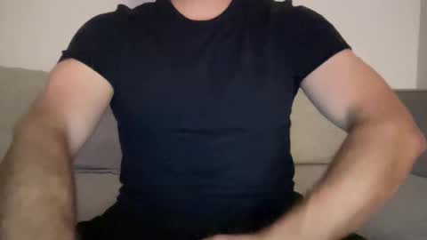 anewsummer online show from November 20, 5:07 am