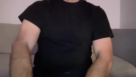 anewsummer online show from February 21, 8:37 am