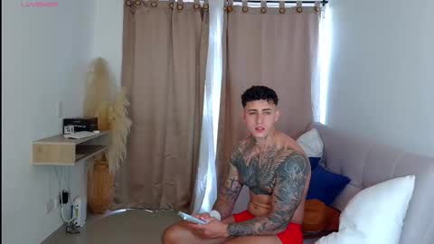 angel_boy01 online show from November 20, 8:07 pm