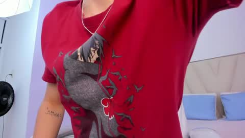 angel_wish_ online show from April 14, 3:06 am