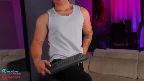 angelbell19 online show from September 19, 2:56 am