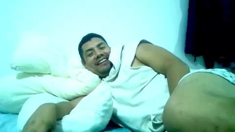 angeldavid90 online show from October 4, 2:38 am