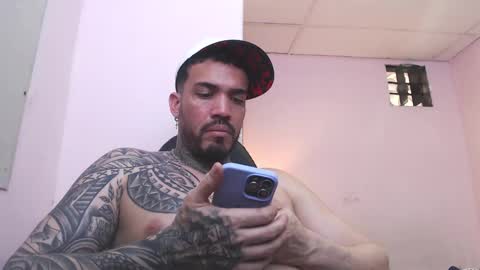angellatino0 online show from December 22, 5:56 am