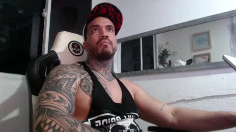 angellatino0 online show from March 12, 7:35 am