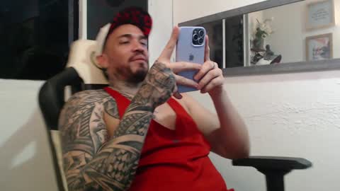 angellatino0 online show from December 11, 4:40 am