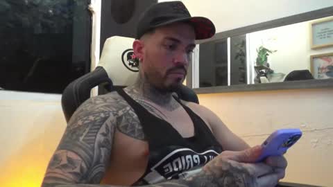angellatino0 online show from January 28, 7:22 am