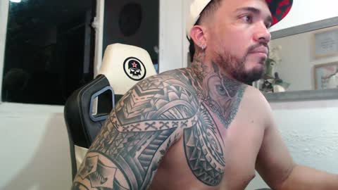 angellatino0 online show from December 7, 7:49 am