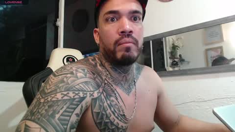 angellatino0 online show from December 21, 9:23 am