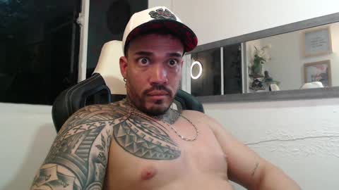 angellatino0 online show from December 13, 7:59 am