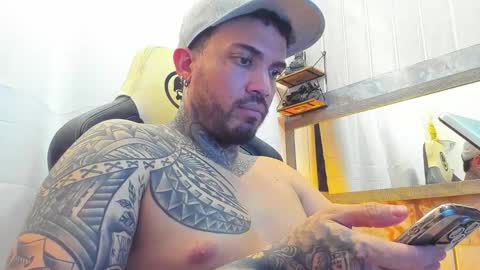 angellatino0 online show from September 11, 4:33 am