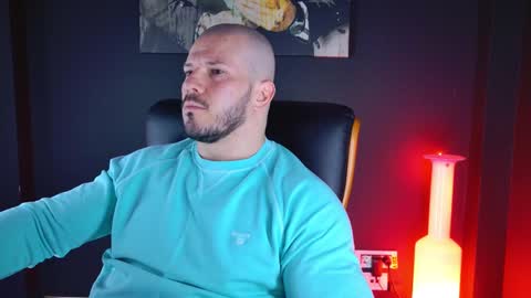 BlackWolf online show from December 3, 7:30 am