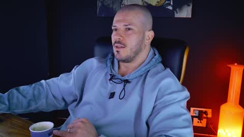 BlackWolf online show from February 12, 6:29 am