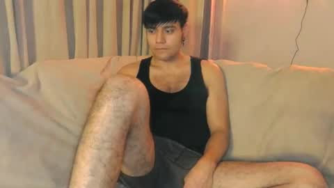 Snapshot of angrydeimos chatting on January 19, 4:33 am Deimos online show from January 19, 4:33 am