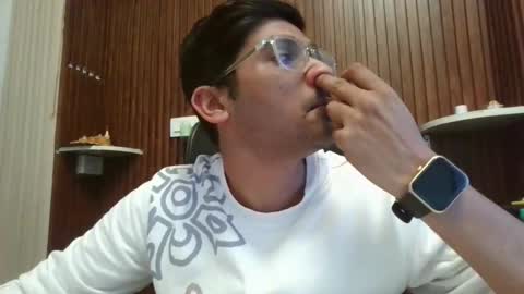 Slave looking for Mistress online show from February 27, 7:20 am