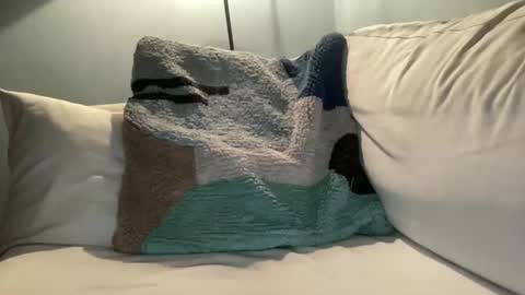 anned1991 online show from December 4, 12:06 am