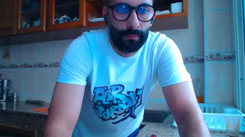 adrenalinE online show from October 12, 3:17 pm