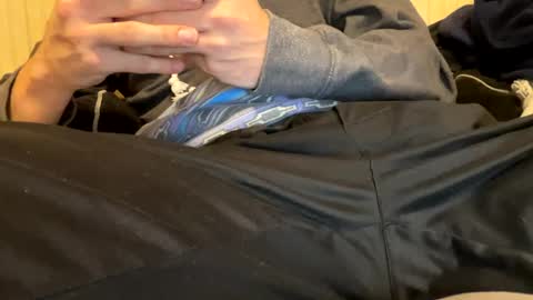 anonyomosguy online show from September 24, 12:54 am