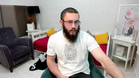 Ant online show from January 31, 7:11 pm