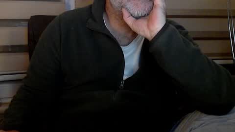 Snapshot of antheris chatting on October 3, 7:19 pm antheris online show from October 3, 7:19 pm