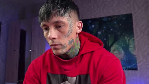 Tom online show from February 8, 7:47 am