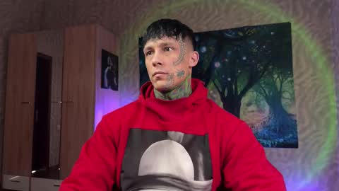 Tom online show from February 5, 6:53 am