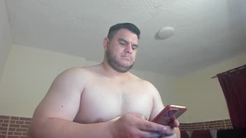 Snapshot of apholov chatting on October 22, 12:31 pm follow me here you find me online show from October 22, 12:31 pm