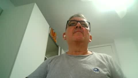 furry bear online show from September 22, 9:58 pm