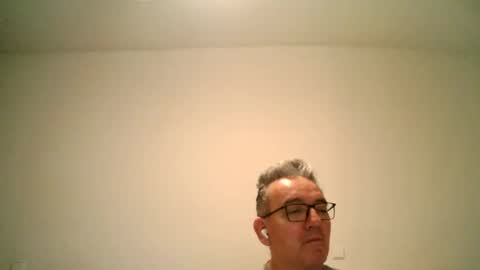 furry bear online show from February 16, 9:59 pm