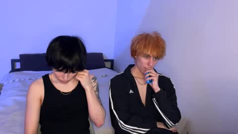 zik and kris online show from March 24, 5:51 pm
