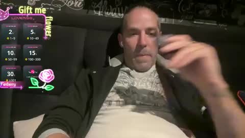 AnrckAngel online show from October 1, 5:50 pm