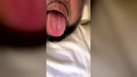 ariel030886 online show from May 26, 2:29 am
