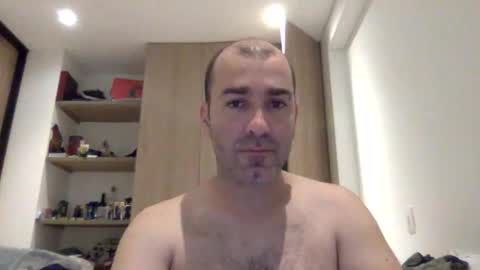 aristi11 online show from April 20, 3:42 am