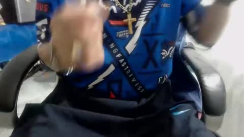 armaduradeacero online show from February 3, 4:25 am