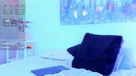   online show from October 2, 10:08 am