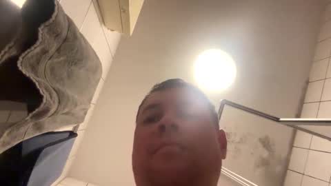 armyskater32 online show from November 29, 10:12 pm