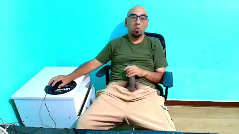 arnelux72 online show from June 2, 5:30 am
