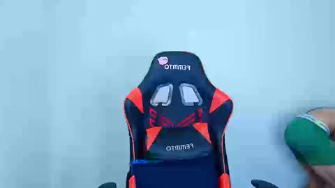 arnold black online show from September 9, 1:32 pm