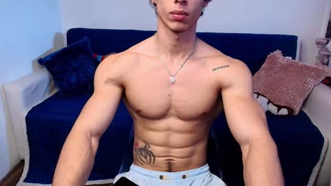 arnold black online show from December 11, 8:16 pm